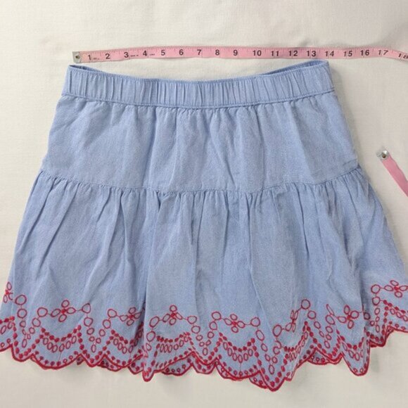 Vineyard Vines Blue Chambray Red Scalloped Eyelet Embroidered Tiered Mini Skirt - Picture 4 of 7